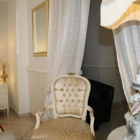 Stella Marina Couette-café 4*